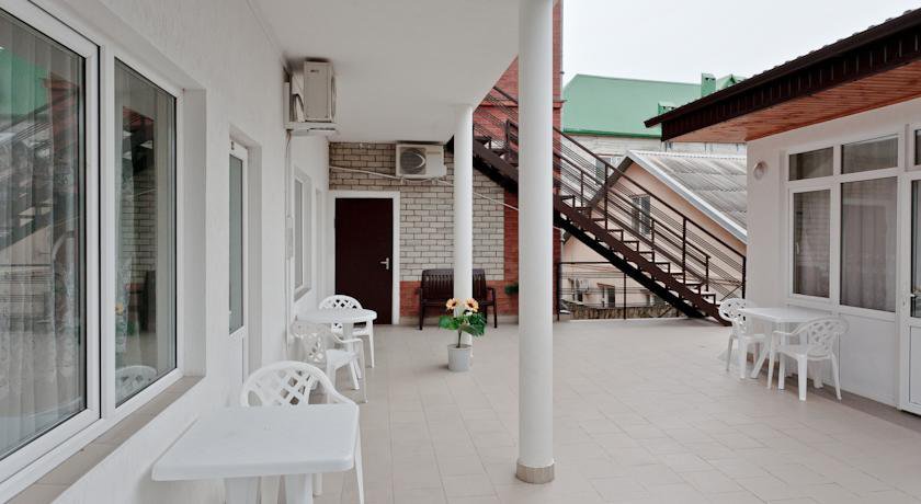 Гостиница Hollywood Guest House Геленджик