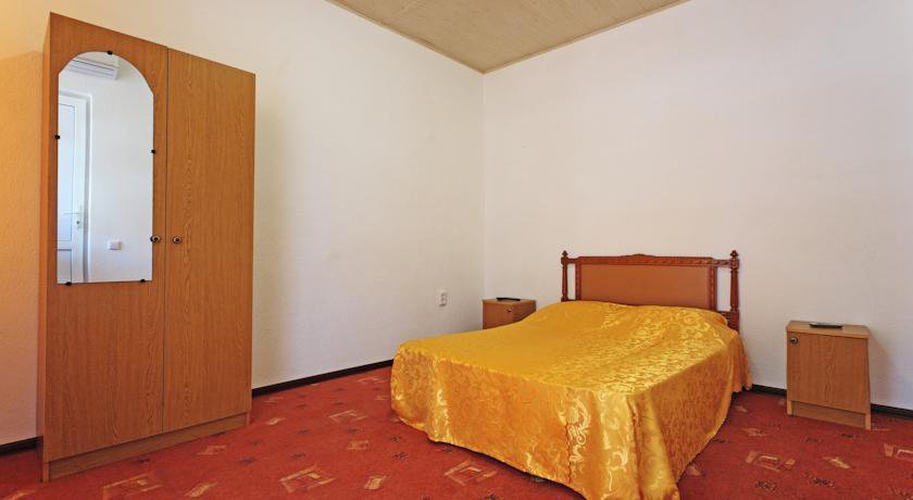 Гостиница Hollywood Guest House Геленджик