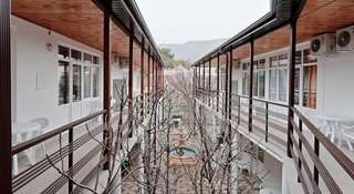 Гостиница Hollywood Guest House Геленджик Номер -5