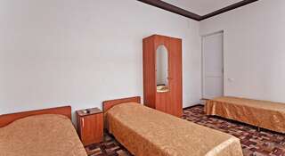 Гостиница Hollywood Guest House Геленджик Номер -16