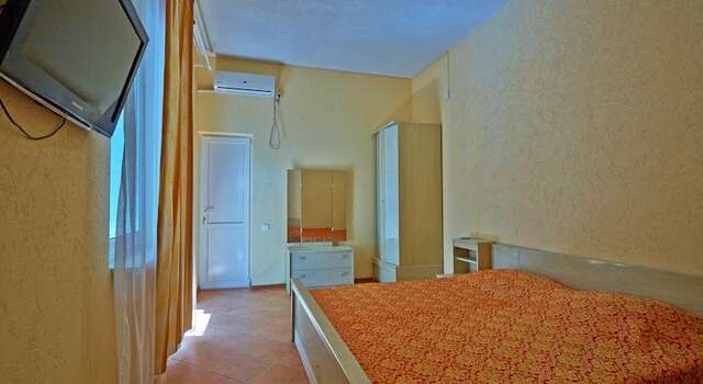 Гостиница Hollywood Guest House Геленджик-30