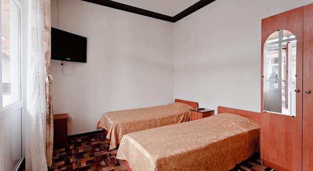 Гостиница Hollywood Guest House Геленджик-24
