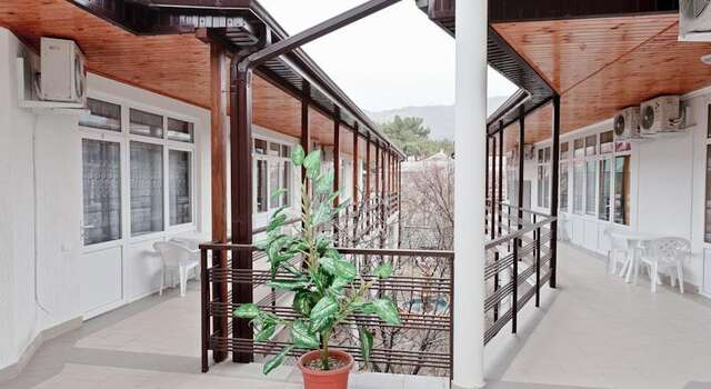 Гостиница Hollywood Guest House Геленджик-8