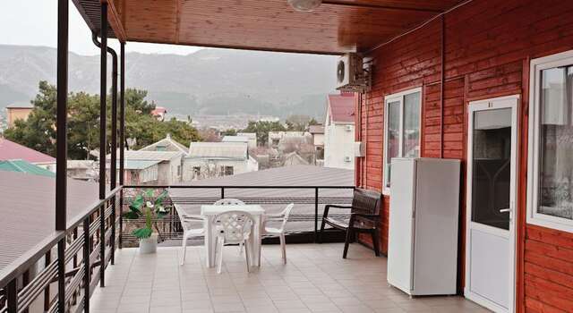 Гостиница Hollywood Guest House Геленджик-9